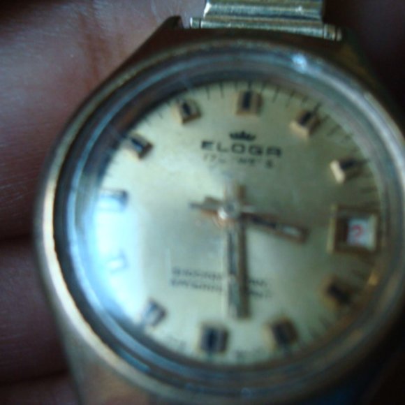 Old Ladies Vintage Eloga Watch - Picture 4 of 5